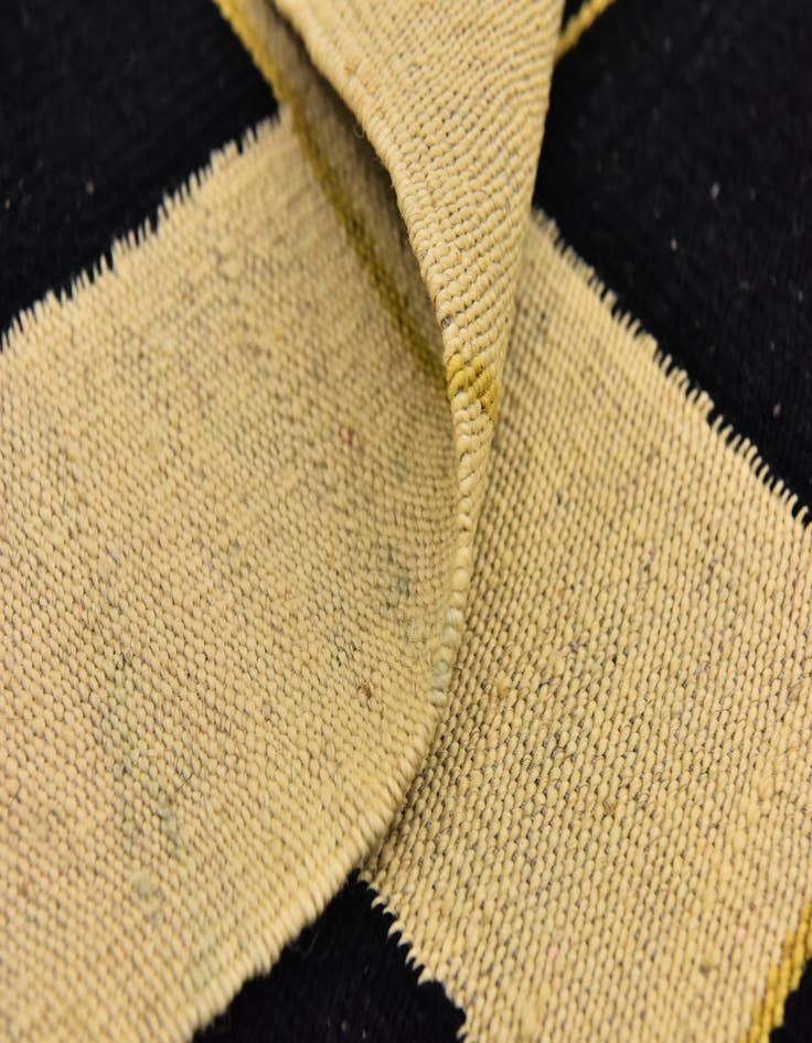 Detail image of  6' x 7' 8  Hand Woven Kilim Modern Wool Rug