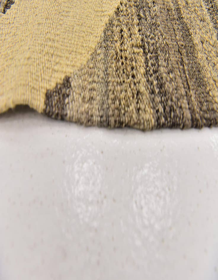 Detail image of  5' x 6' 7  Hand Woven Kilim Modern Wool Rug