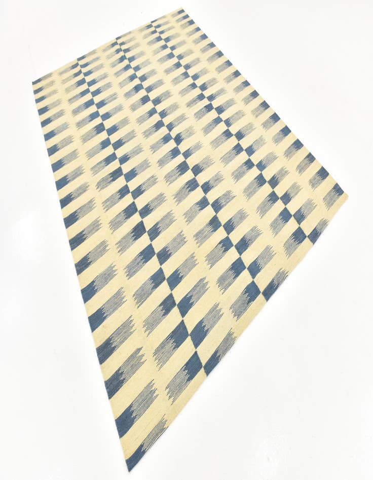 Detail image of  6' x 7' 9  Hand Woven Kilim Modern Wool Rug