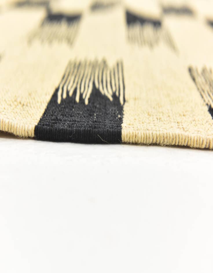 Detail image of  6' x 7' 7  Hand Woven Kilim Modern Wool Rug