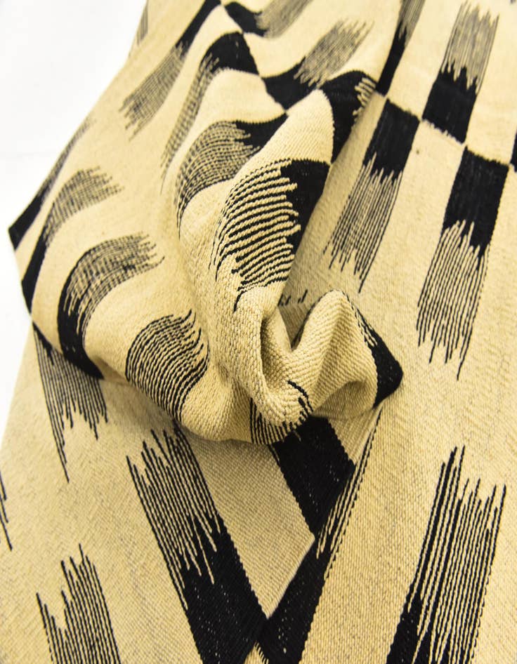 Detail image of  6' x 7' 7  Hand Woven Kilim Modern Wool Rug