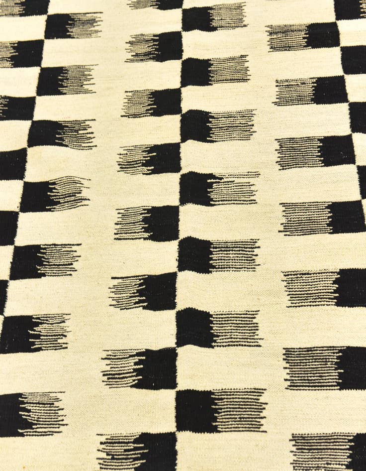 Detail image of  6' x 7' 9  Hand Woven Kilim Modern Wool Rug