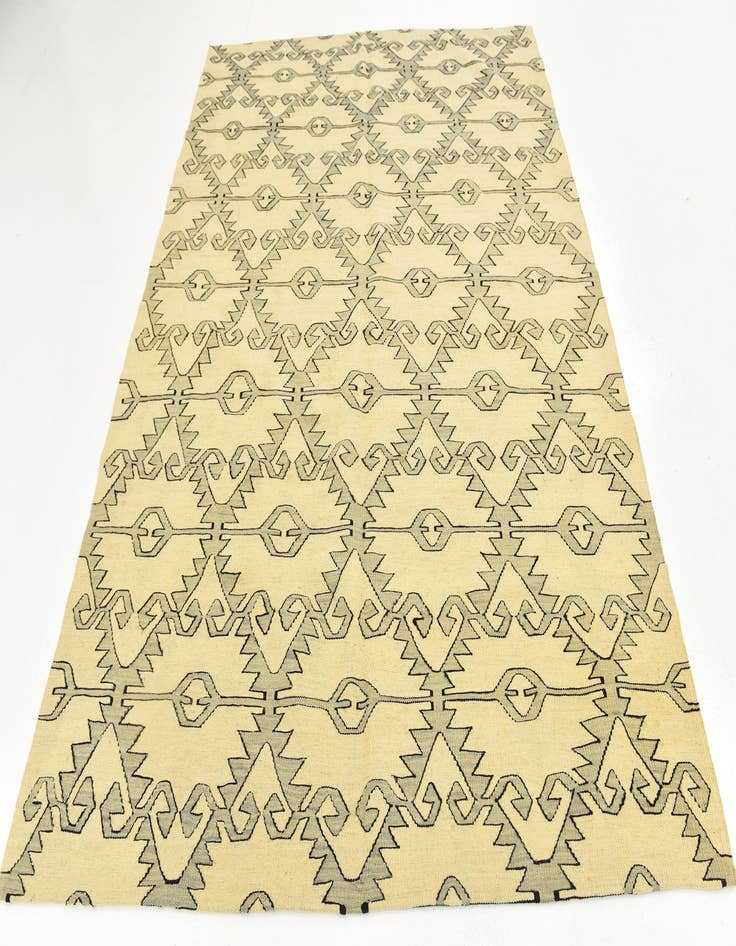 Detail image of  6' x 7' 9  Hand Woven Kilim Modern Wool Rug