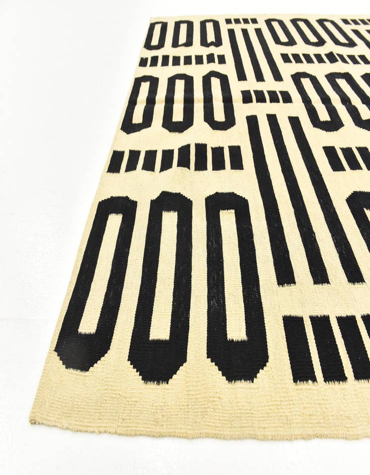 Detail image of  6' 3 x 7' 10  Hand Woven Kilim Modern Wool Rug