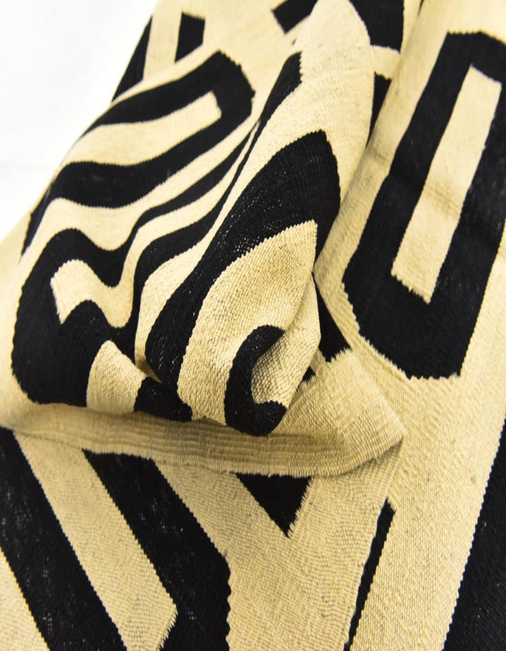 Detail image of  6' 3 x 7' 10  Hand Woven Kilim Modern Wool Rug