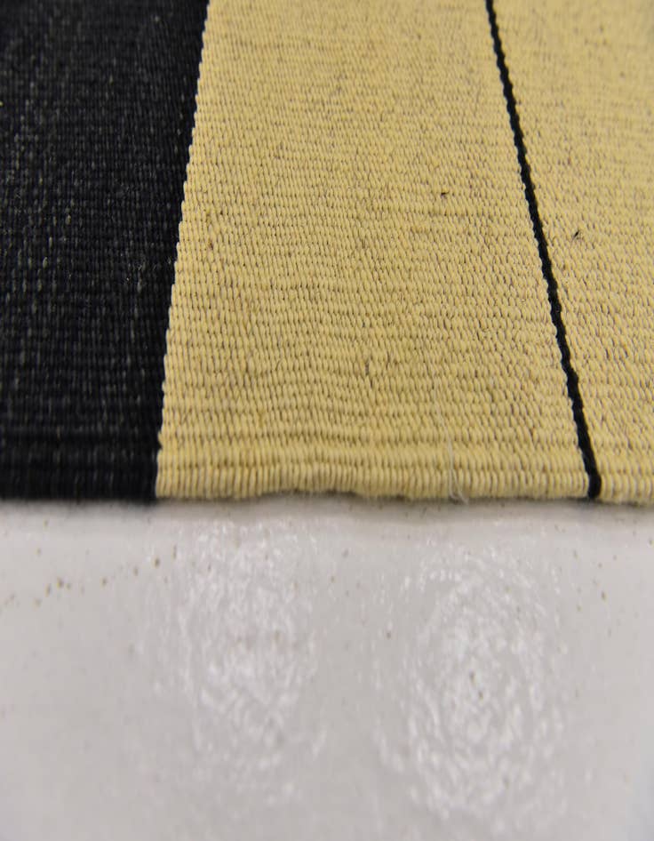 Detail image of  4' 3 x 5' 10  Hand Woven Kilim Modern Wool Rug