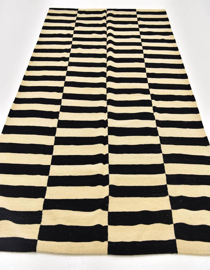 Detail image of  6' x 7' 5  Hand Woven Kilim Modern Wool Rug