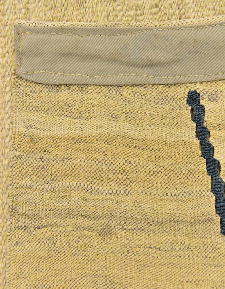 Detail image of  6' 4 x 8'  Hand Woven Kilim Modern Wool Rug