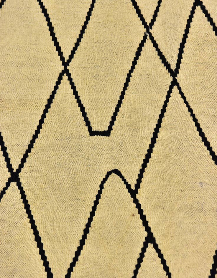 Detail image of  6' 3 x 7' 9  Hand Woven Kilim Modern Wool Rug