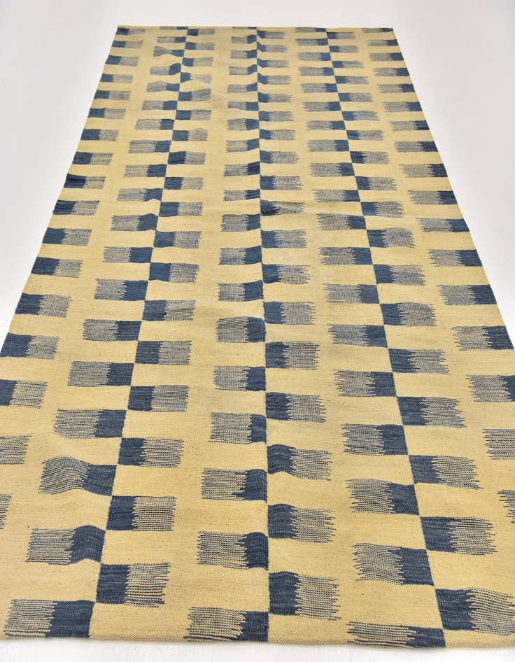 Detail image of  6' x 7' 8  Hand Woven Kilim Modern Wool Rug