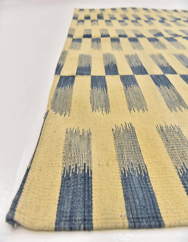 Detail image of  6' x 7' 8  Hand Woven Kilim Modern Wool Rug