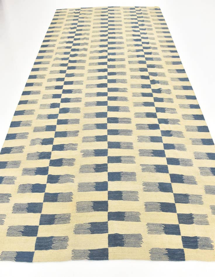 Detail image of  8' 4 x 11'  Hand Woven Kilim Modern Wool Rug
