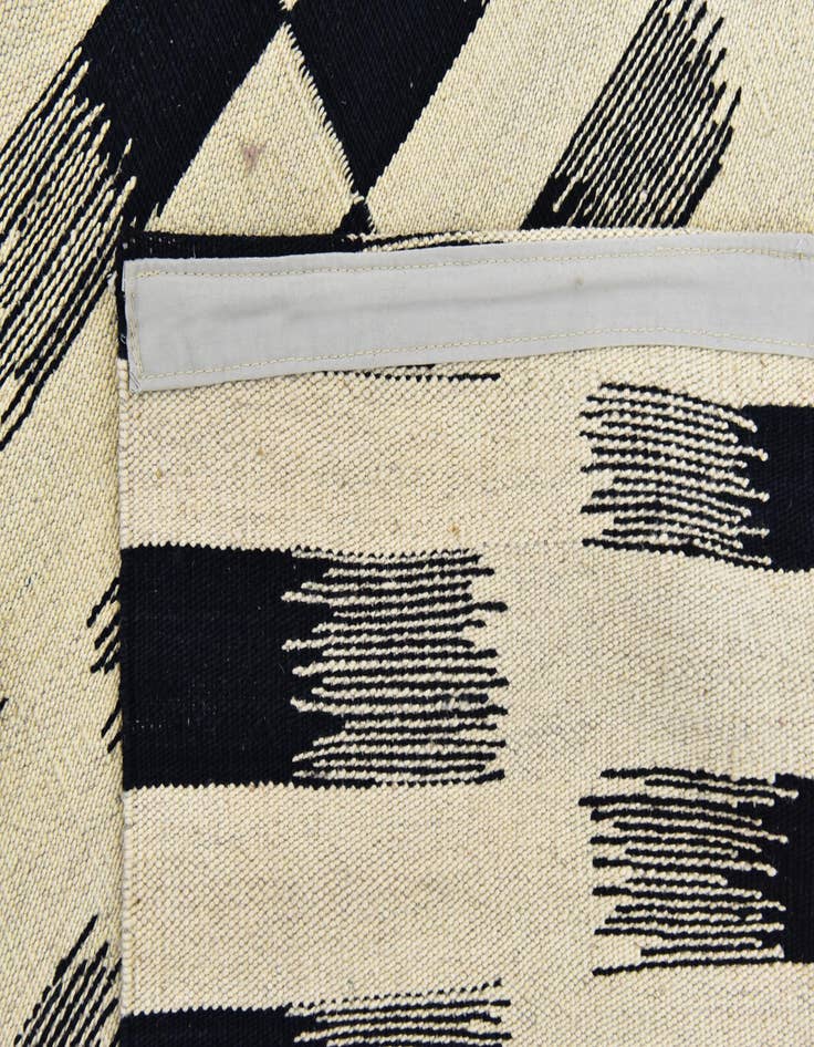 Detail image of  6' 2 x 7' 10  Hand Woven Kilim Modern Wool Rug
