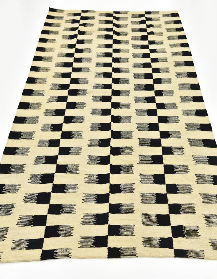 Detail image of  6' 2 x 7' 10  Hand Woven Kilim Modern Wool Rug