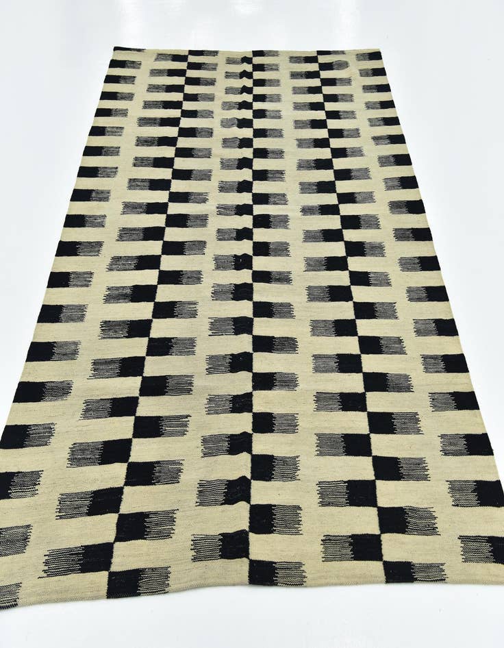 Detail image of  6' 2 x 7' 10  Hand Woven Kilim Modern Wool Rug