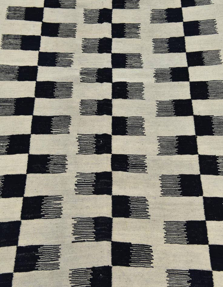 Detail image of  6' 2 x 7' 10  Hand Woven Kilim Modern Wool Rug