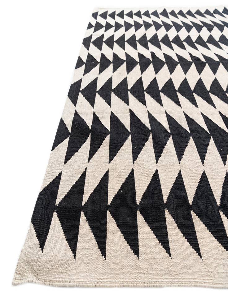 Detail image of  6' 9 x 9' 6  Hand Woven Kilim Modern Wool Rug