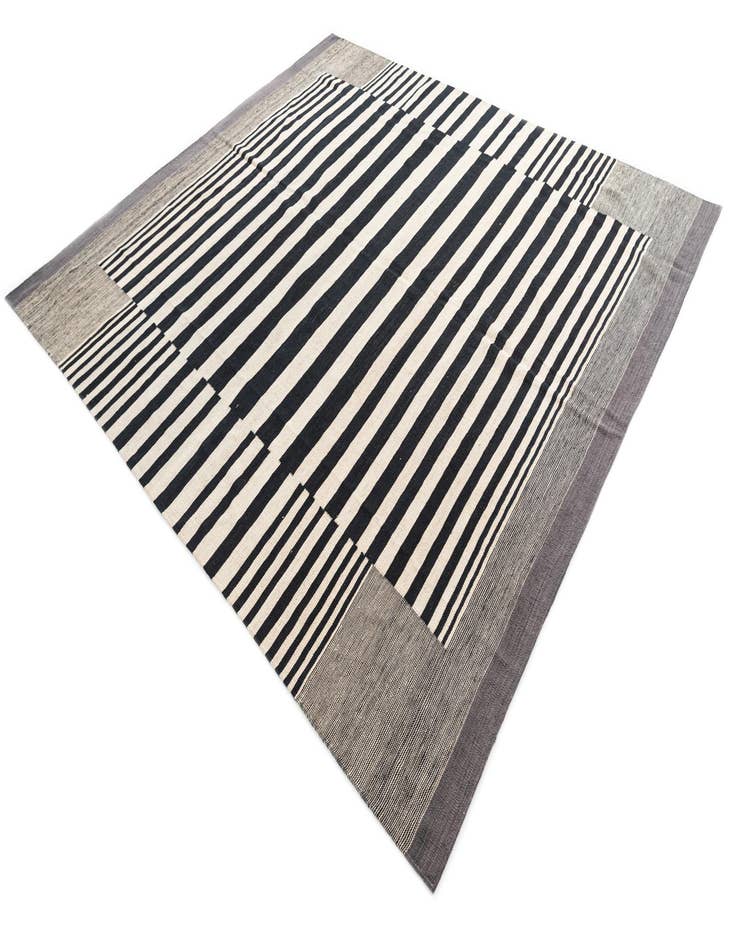 Detail image of  8' 6 x 9' 3  Hand Woven Kilim Modern Wool Rug