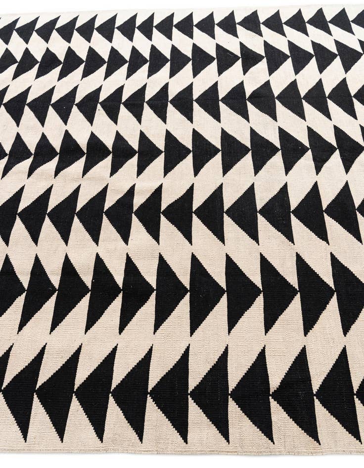 Detail image of  6' 8 x 9' 6  Hand Woven Kilim Modern Wool Rug