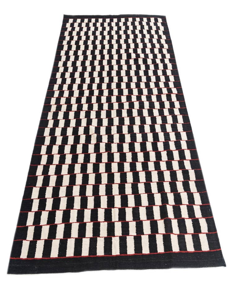 Detail image of  5' 9 x 7' 8  Hand Woven Kilim Modern Wool Rug