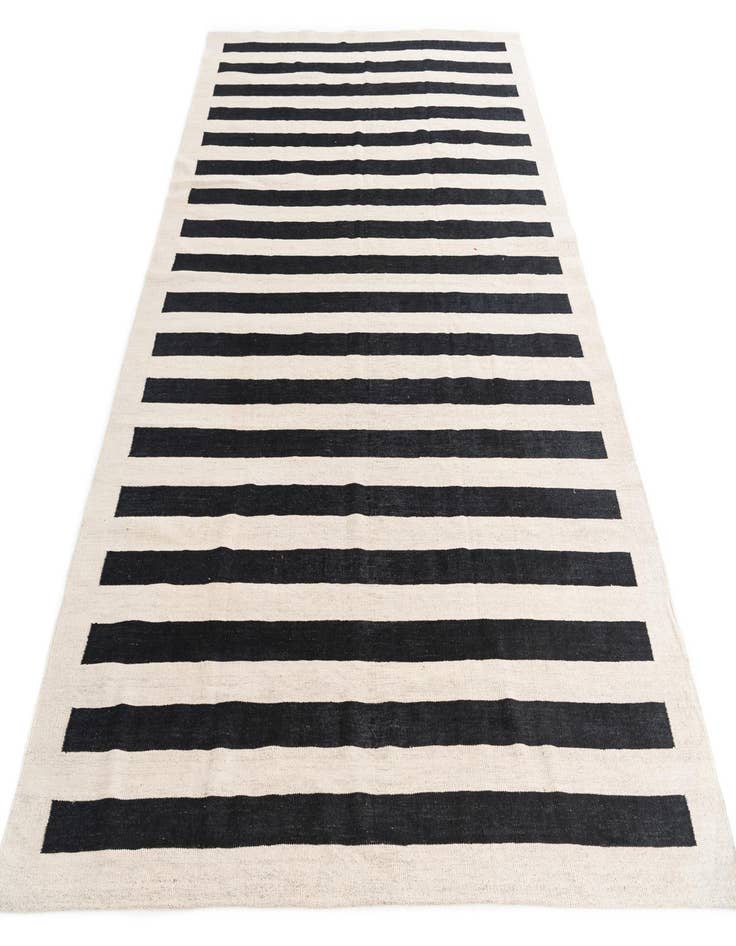 Detail image of  6' 9 x 9' 7  Hand Woven Kilim Modern Wool Rug