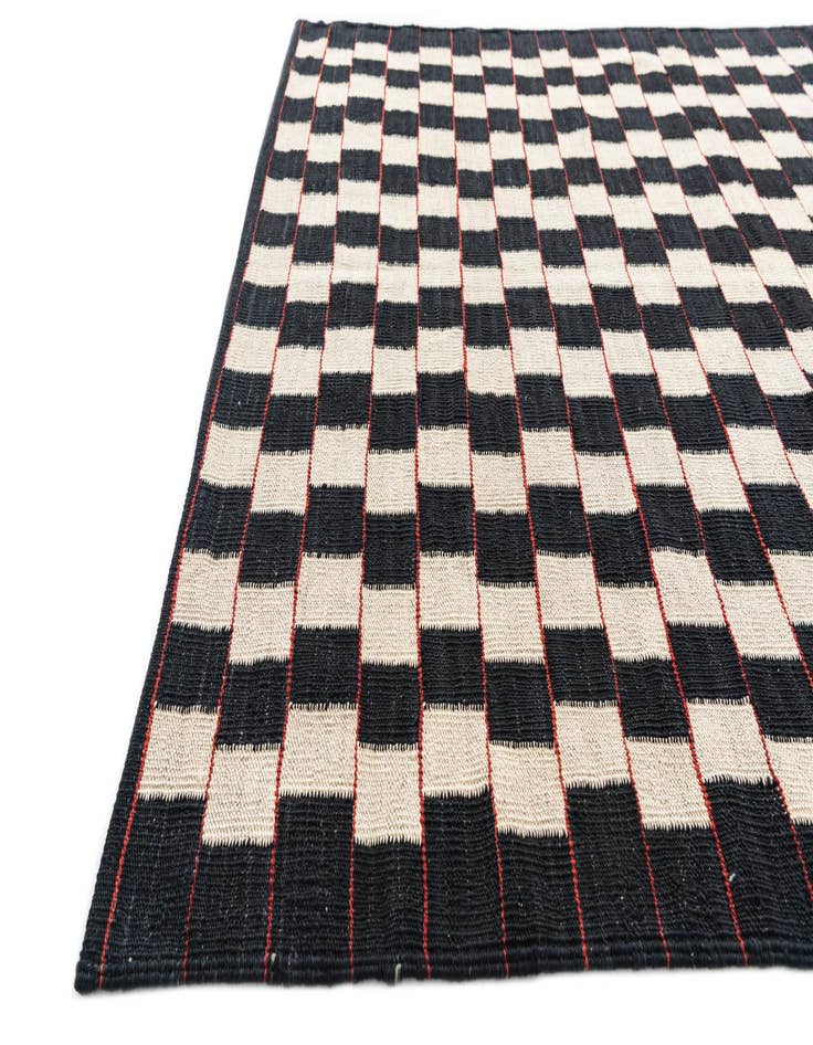 Detail image of  4' 4 x 5' 7  Hand Woven Kilim Modern Wool Rug
