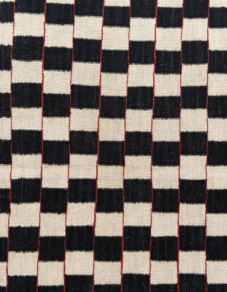 Detail image of  4' 4 x 5' 7  Hand Woven Kilim Modern Wool Rug