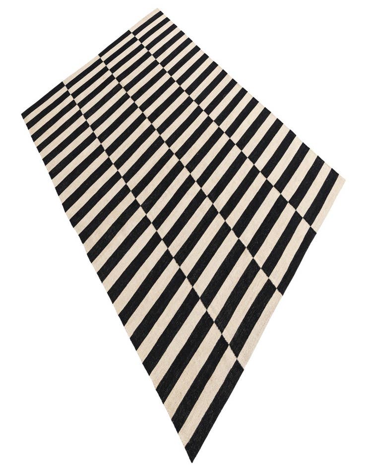 Detail image of  5' 7 x 7' 9  Hand Woven Kilim Modern Wool Rug