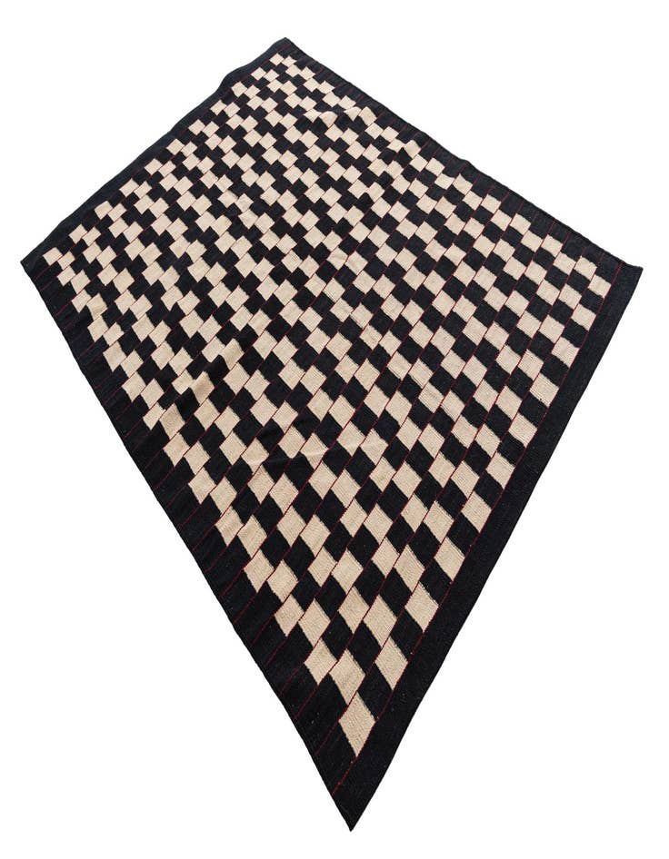 Detail image of  4' 10 x 6' 5  Hand Woven Kilim Modern Wool Rug