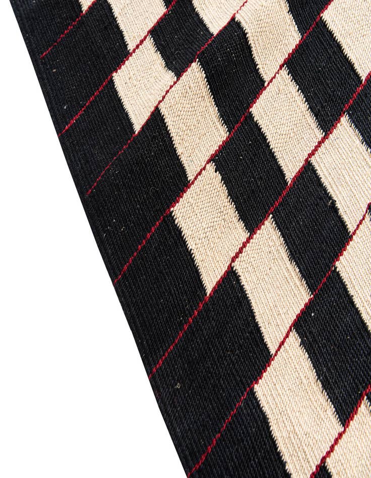 Detail image of  4' 10 x 6' 5  Hand Woven Kilim Modern Wool Rug