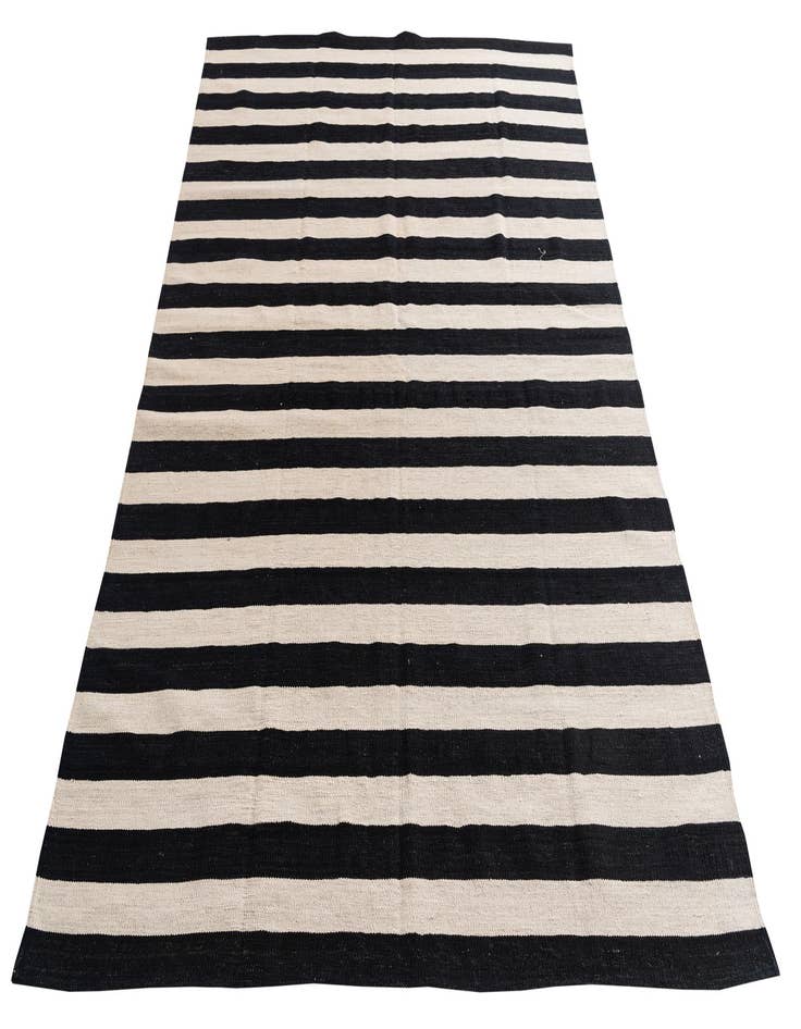 Detail image of  5' 8 x 7' 10  Hand Woven Kilim Modern Wool Rug