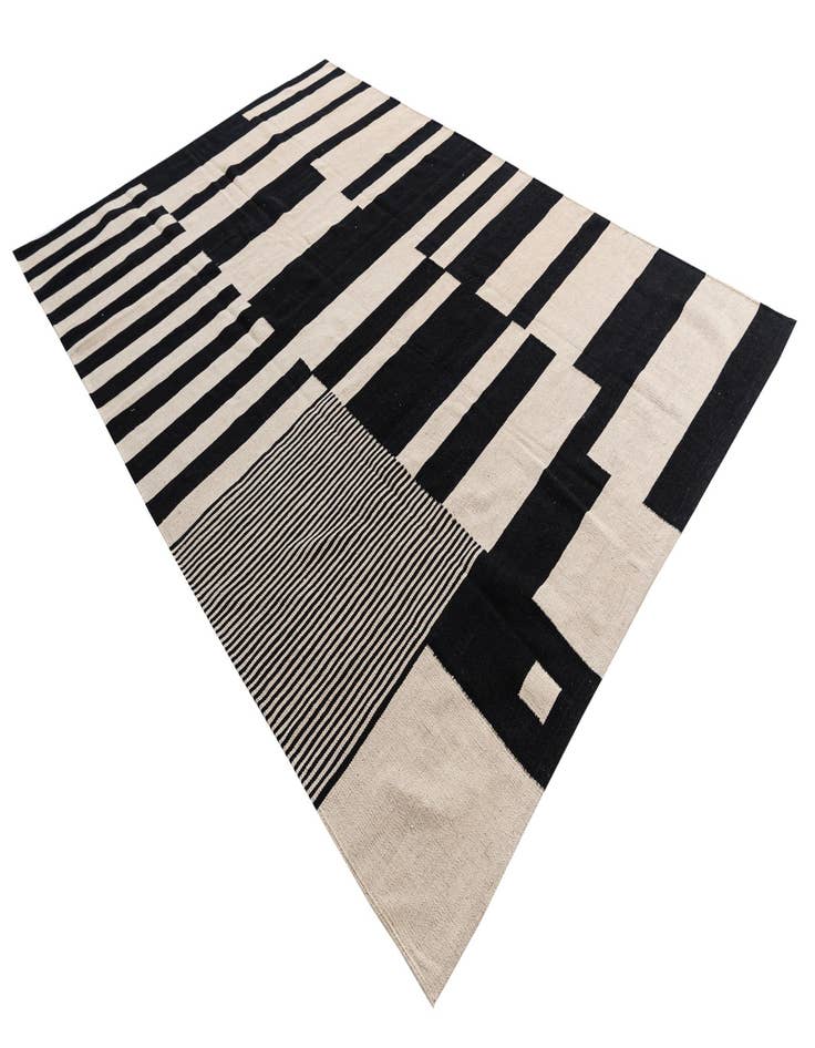 Detail image of  6' 7 x 9' 9  Hand Woven Kilim Modern Wool Rug