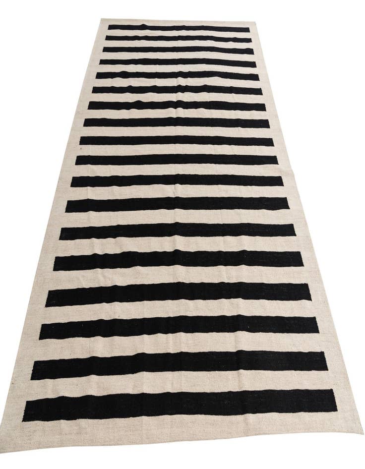 Detail image of  6' 8 x 9' 6  Hand Woven Kilim Modern Wool Rug