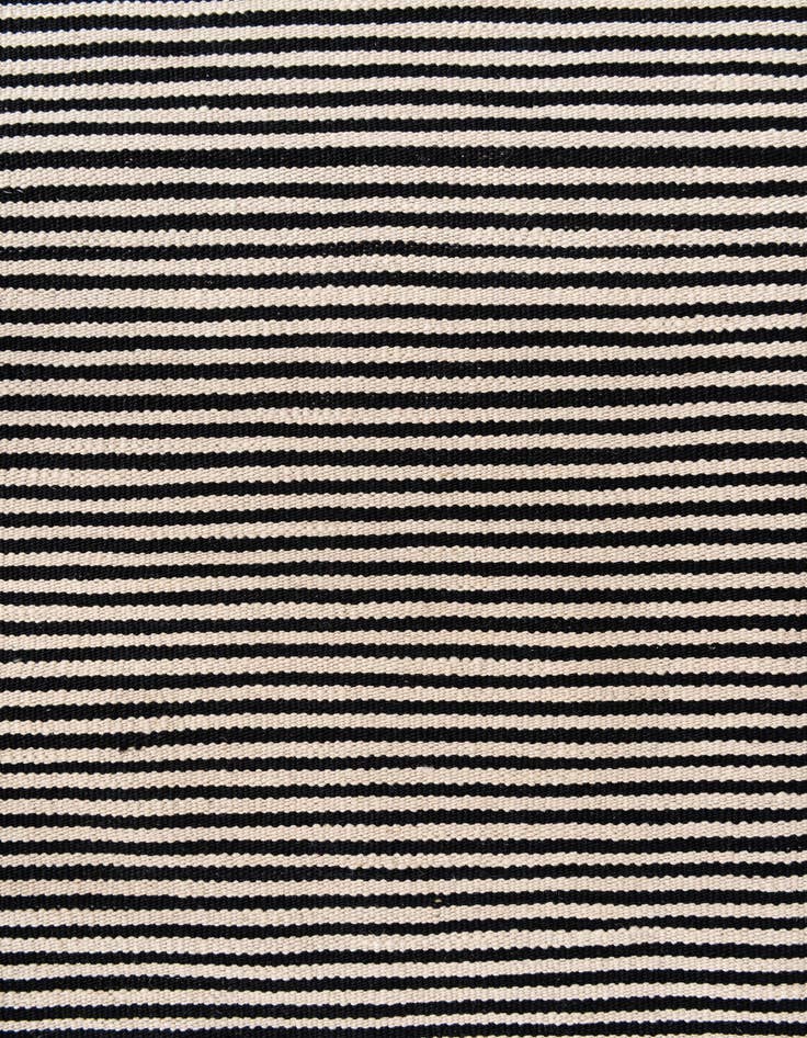 Detail image of 6' 9 x 9' 8 Hand Woven Kilim Modern Wool Rug