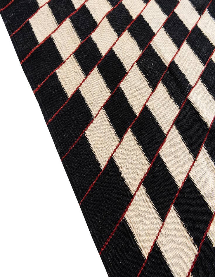 Detail image of  6' 9 x 9' 7  Hand Woven Kilim Modern Wool Rug