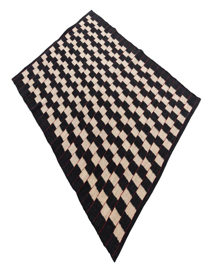 Detail image of  4' 3 x 5' 7  Hand Woven Kilim Modern Wool Rug