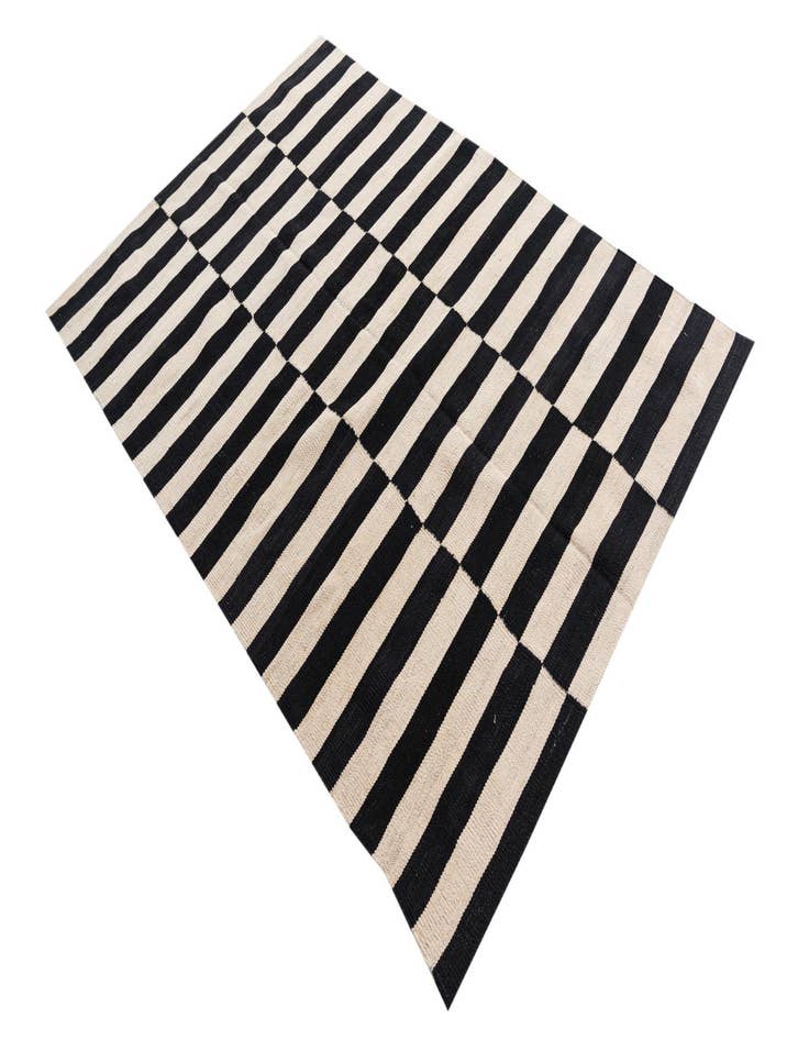 Detail image of  4' 2 x 6'  Hand Woven Kilim Modern Wool Rug