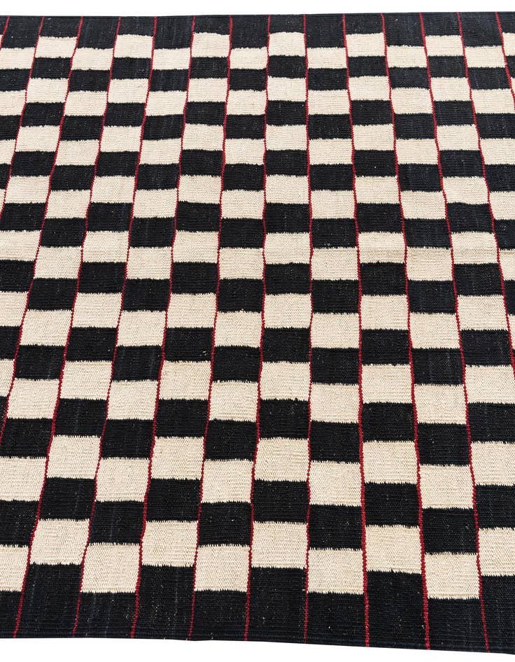 Detail image of  4' 2 x 5' 9  Hand Woven Kilim Modern Wool Rug