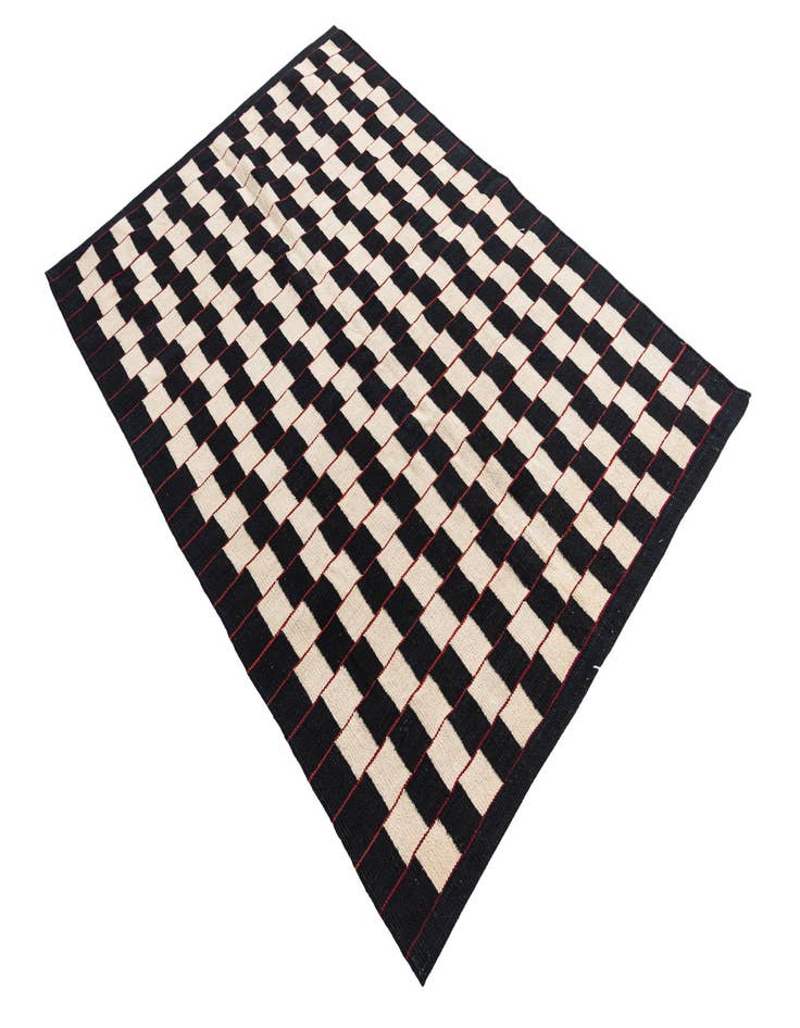 Detail image of  4' 1 x 5' 10  Hand Woven Kilim Modern Wool Rug