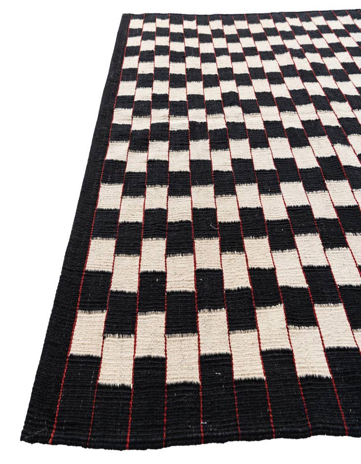 Detail image of  4' 5 x 6'  Hand Woven Kilim Modern Wool Rug