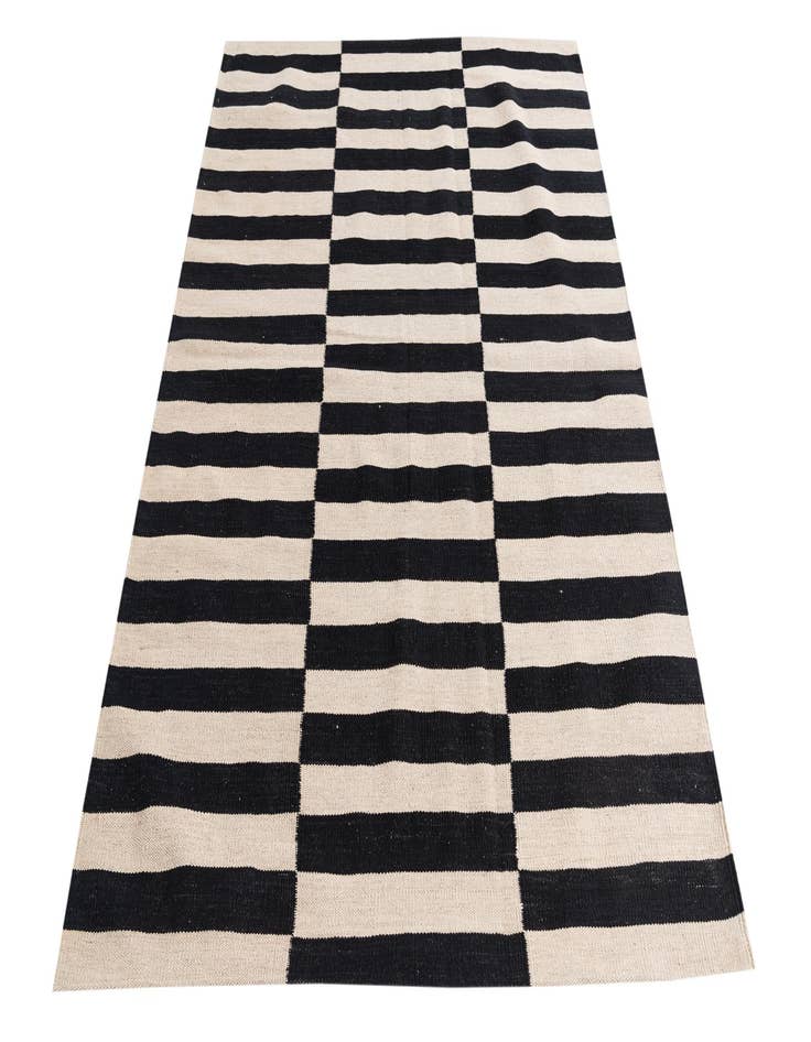 Detail image of  4' 2 x 5' 10  Hand Woven Kilim Modern Wool Rug