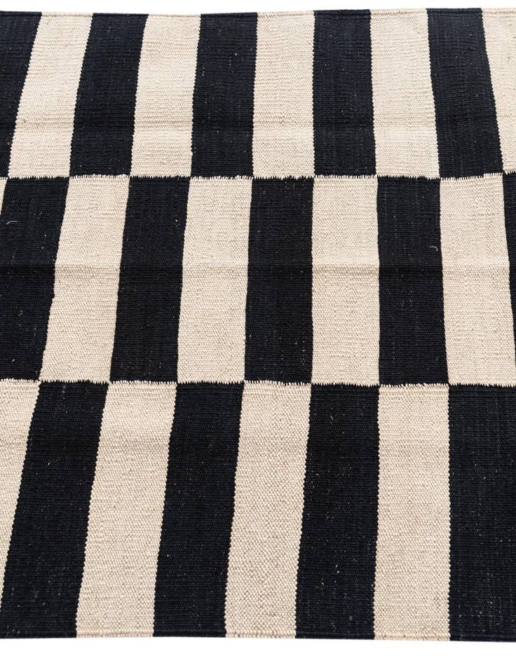 Detail image of  2' 8 x 4'  Hand Woven Kilim Modern Wool Rug