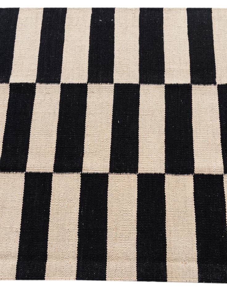 Detail image of  2' 7 x 4'  Hand Woven Kilim Modern Wool Rug