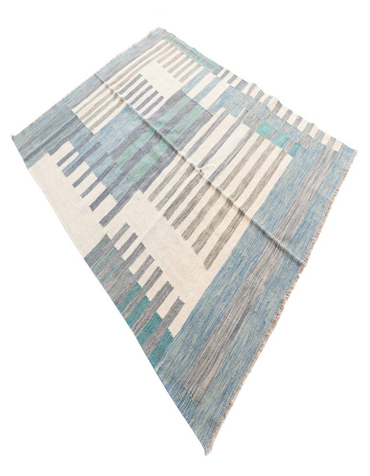 Detail image of  5' 10 x 7' 10  Hand Woven Kilim Modern Wool Rug