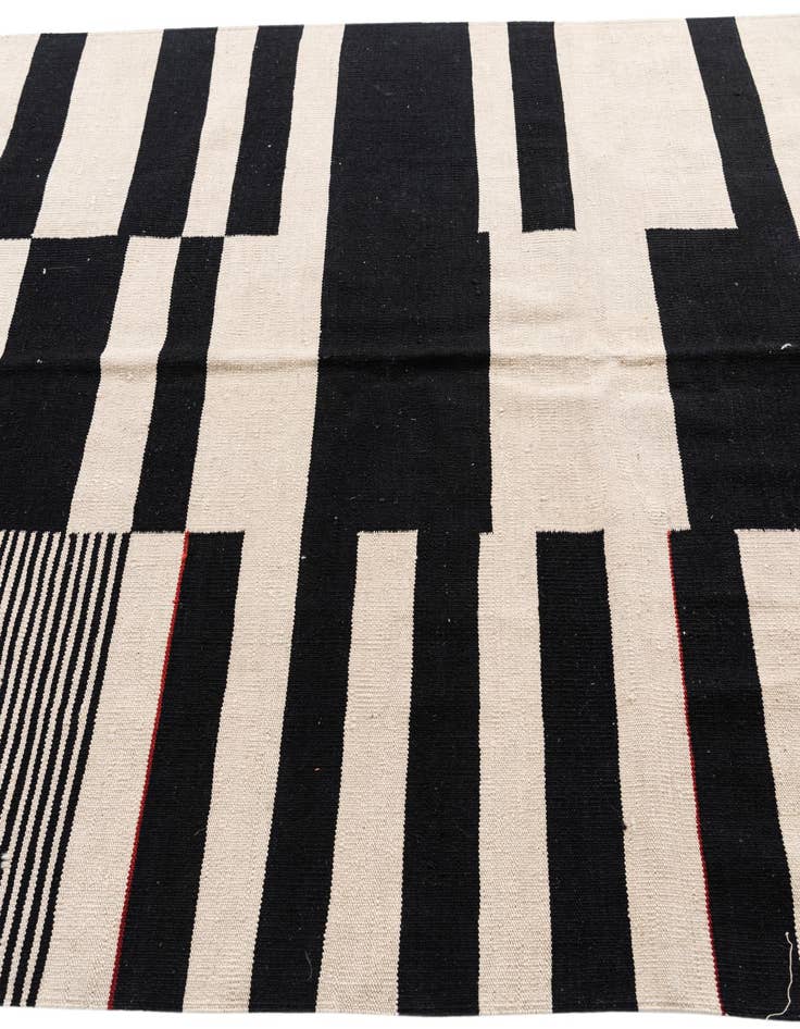 Detail image of  5' 8 x 7' 7  Hand Woven Kilim Modern Wool Rug