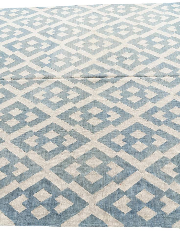 Detail image of  7' x 9' 5  Hand Woven Kilim Modern Wool Rug