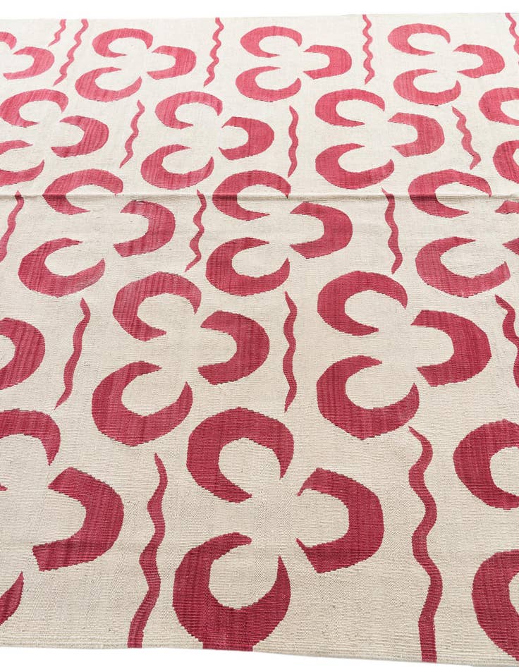 Detail image of  6' 8 x 9' 8  Hand Woven Kilim Modern Wool Rug