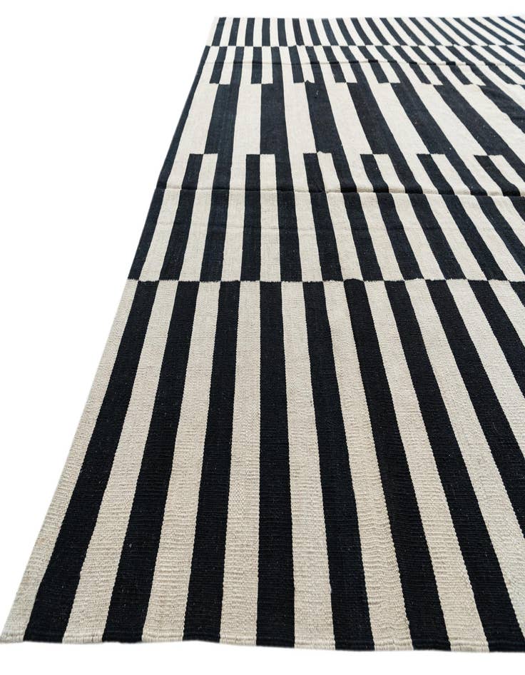 Detail image of  10' 1 x 13'  Hand Woven Kilim Modern Wool Rug