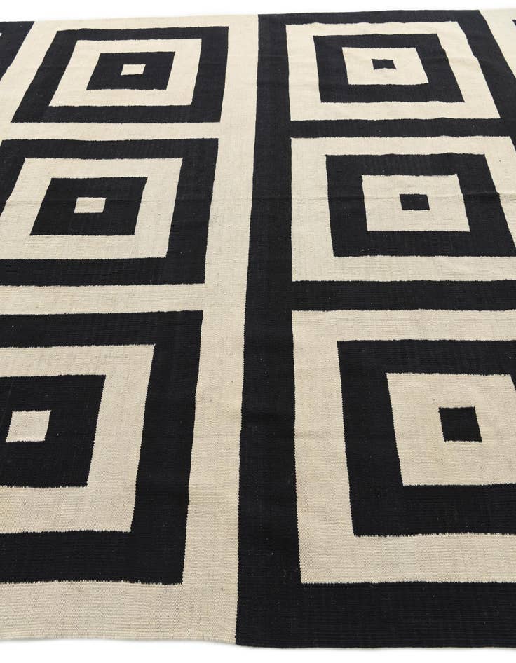 Detail image of  8' x 10'  Hand Woven Kilim Modern Wool Rug