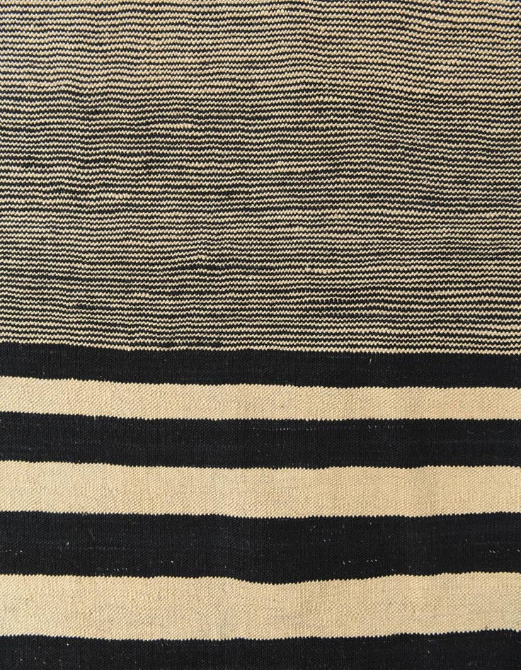 Detail image of  6' 7 x 9' 8  Hand Woven Kilim Modern Wool Rug